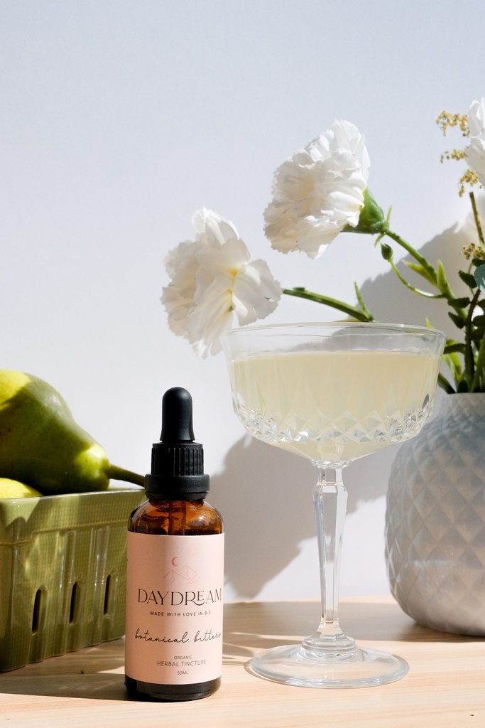 Botanical Bitters Tincture Daydream